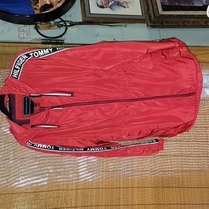 Tommy Hilfiger. Windbreaker. Mens size L. Full-zip.